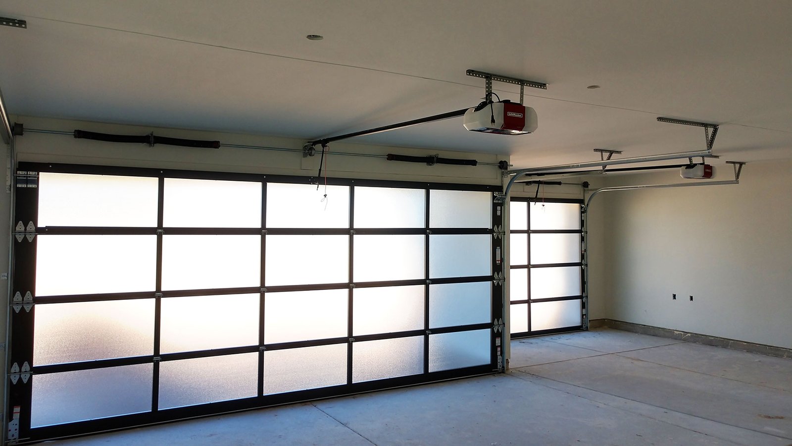 HEADING-garagedooropeners-_services_